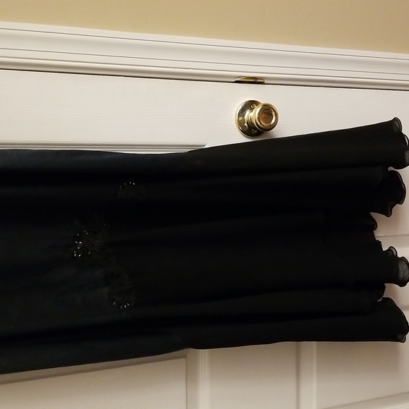 Vintage black nightgown - Picture 3 of 13